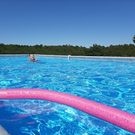 Gite Equestre Domaine Des Crins - Monpazier Capdrot Bagian luar foto