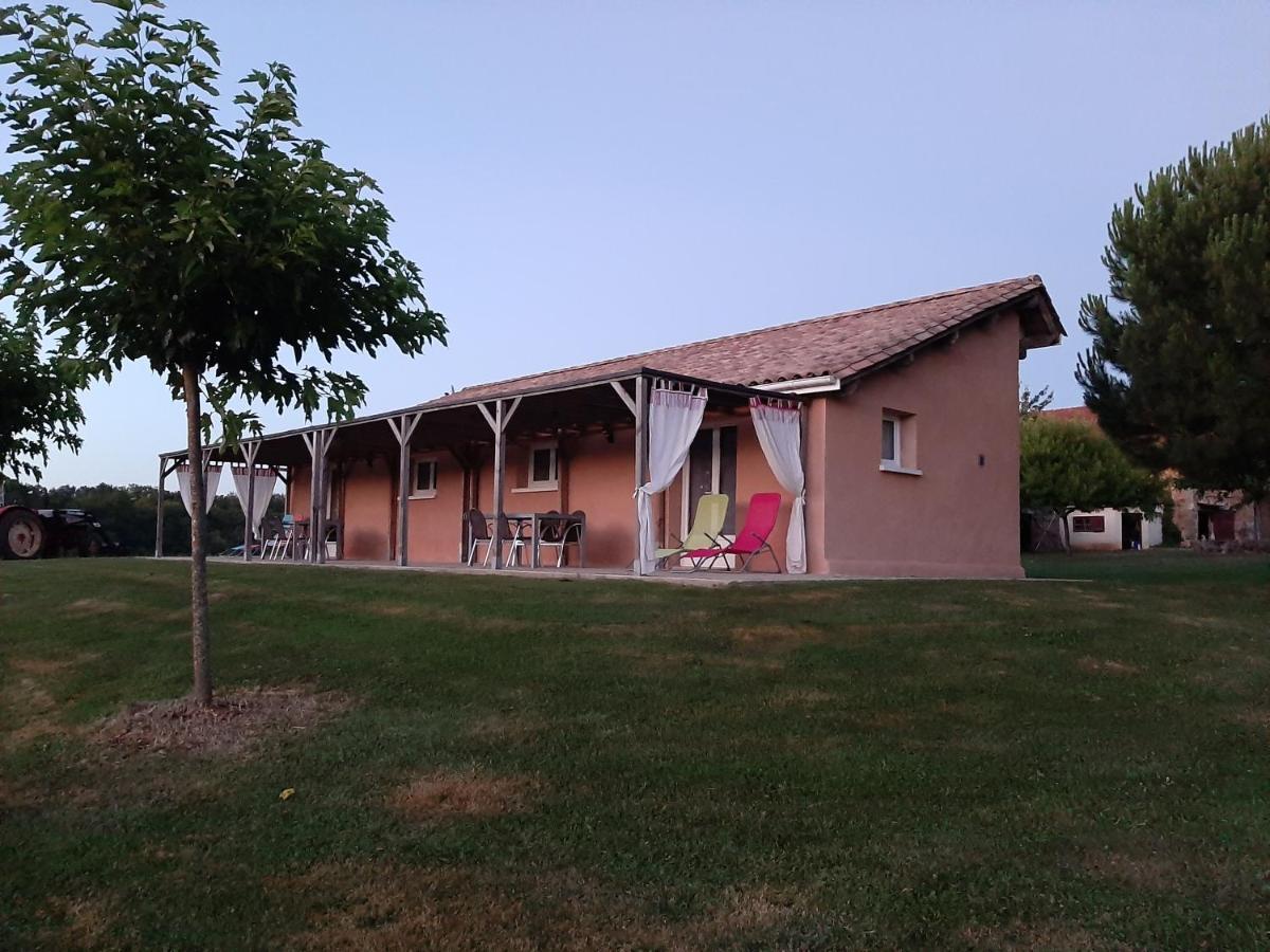 Gite Equestre Domaine Des Crins - Monpazier Capdrot Bagian luar foto